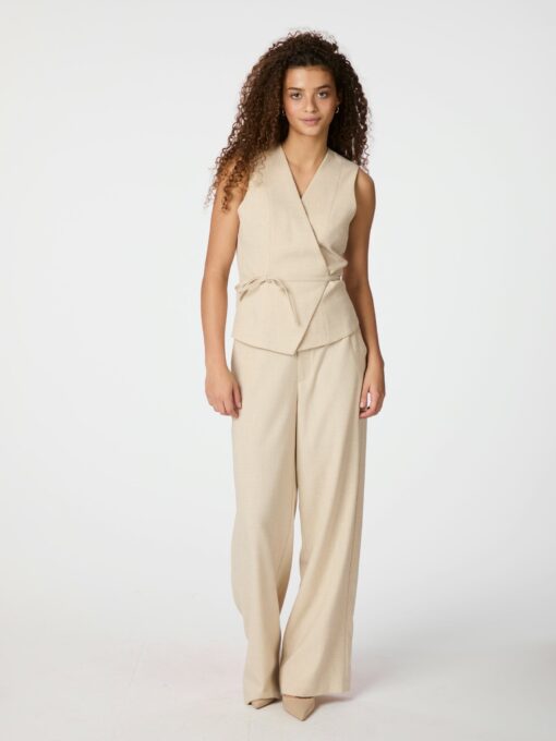 Neo Noir Samara Melange Vest Beige - Image 2