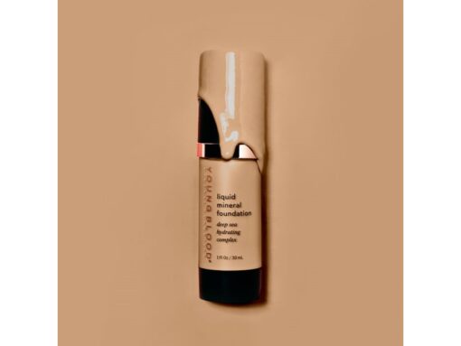 Youngblood Liquid Mineral Foundation Capri 30ml - Image 3